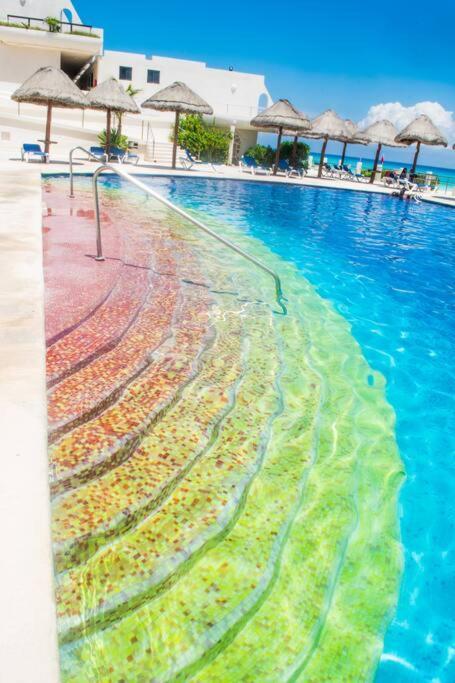 Ocean Front Villa Marlin, Best Location In Hotel Zone #109 Cancún Exteriör bild