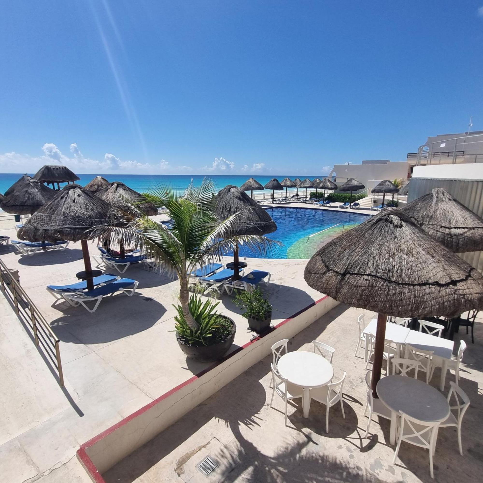 Ocean Front Villa Marlin, Best Location In Hotel Zone #109 Cancún Exteriör bild