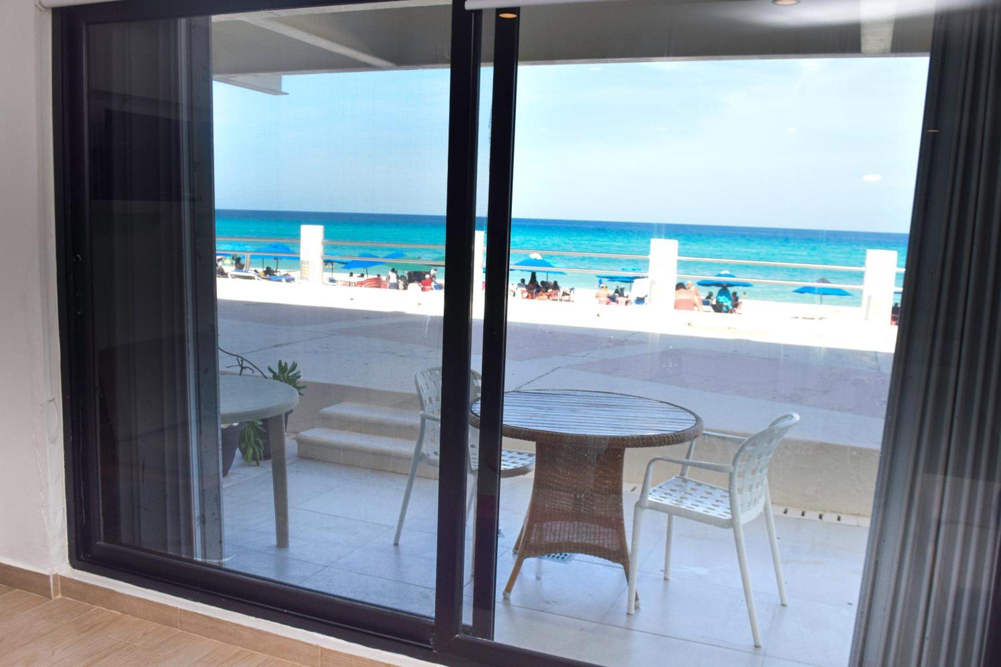 Ocean Front Villa Marlin, Best Location In Hotel Zone #109 Cancún Exteriör bild